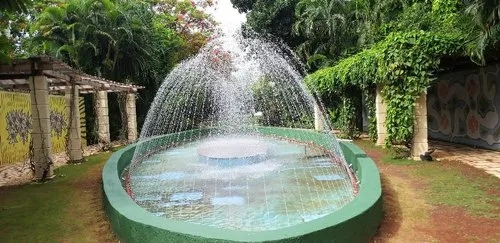 Oval Ring Fountain - Star Garden